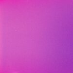 Czym zmyć taśmę dwustronną? Klej na meblach, ścianach i szkle