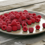 Jak przechowywać suszone śliwki, żeby nie nabrały wilgoci?