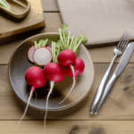 Srebrny zajączek wielkanocny – połyskujący akcent w stylu glamour