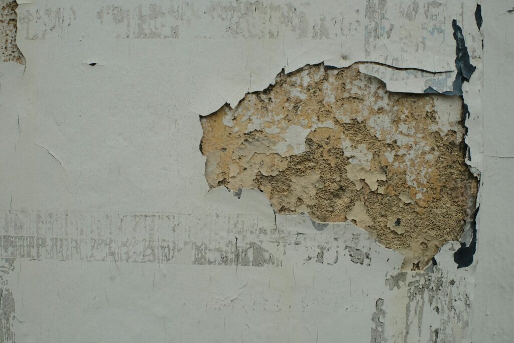 A wall that has some paint on it