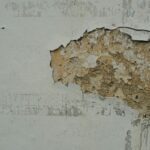 Czym zmyć kredkę ze ściany? Farba nietknięta, ślad znika