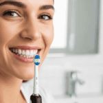 Suszarka do włosów jaką wybrać, by suszyć włosy w kilka minut i nie niszczyć ich struktury