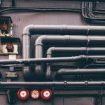 Fronty fornirowane czy lakierowane – co lepiej sprawdzi się w kuchni?