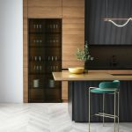 Choinka czarna – odważny wybór dla fanów designerskich wnętrz
